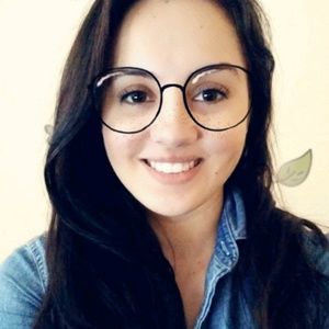 Meet your Posher, Briana